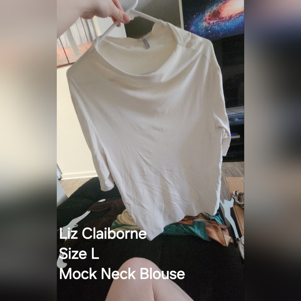 Large Vintage Mock Neck Blouse